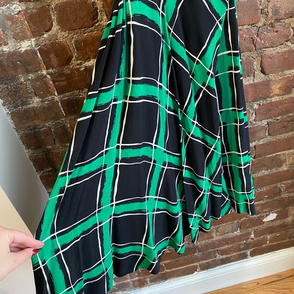 Anthropologie midi green checkered dress! - Picture 4 of 4